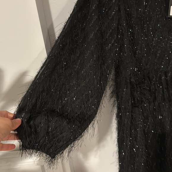 NWT- La Simona Dress size 5 (Fits size6-8) - Picture 5 of 7